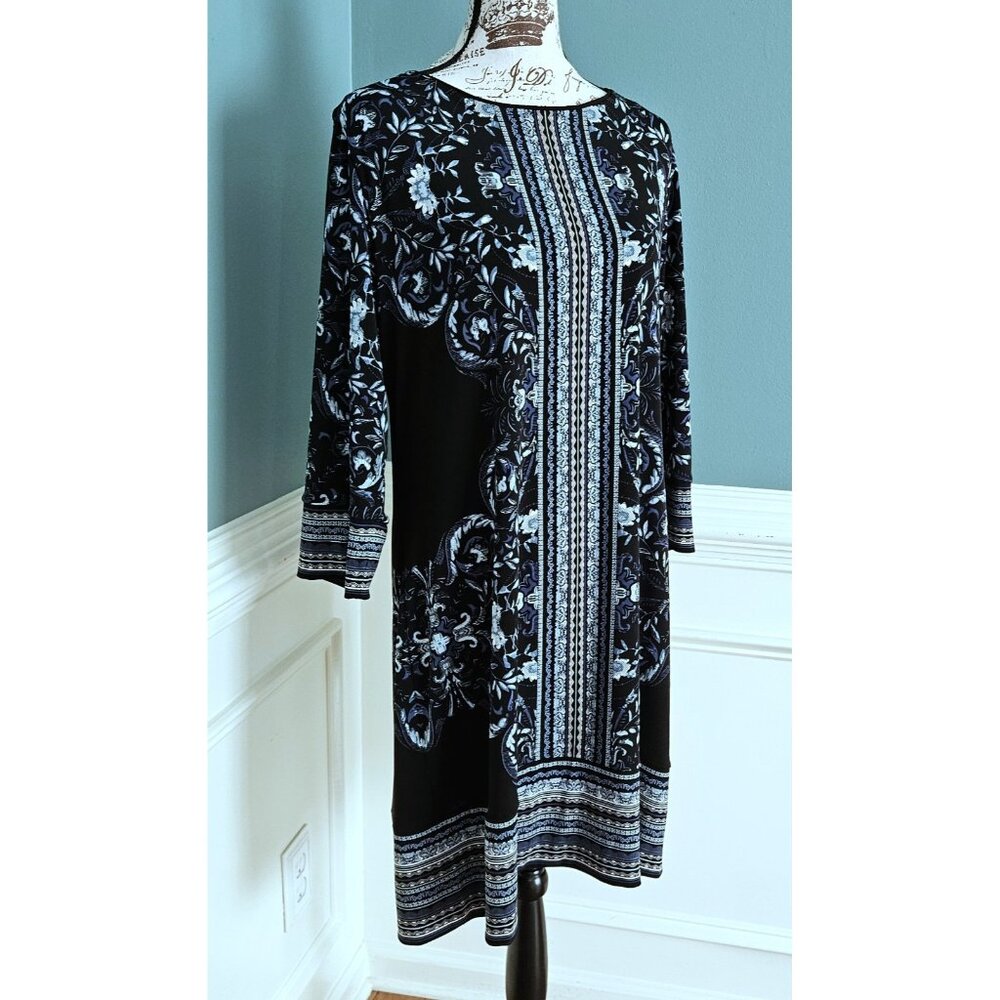 White House Black Market XL Floral Black Shift Dress